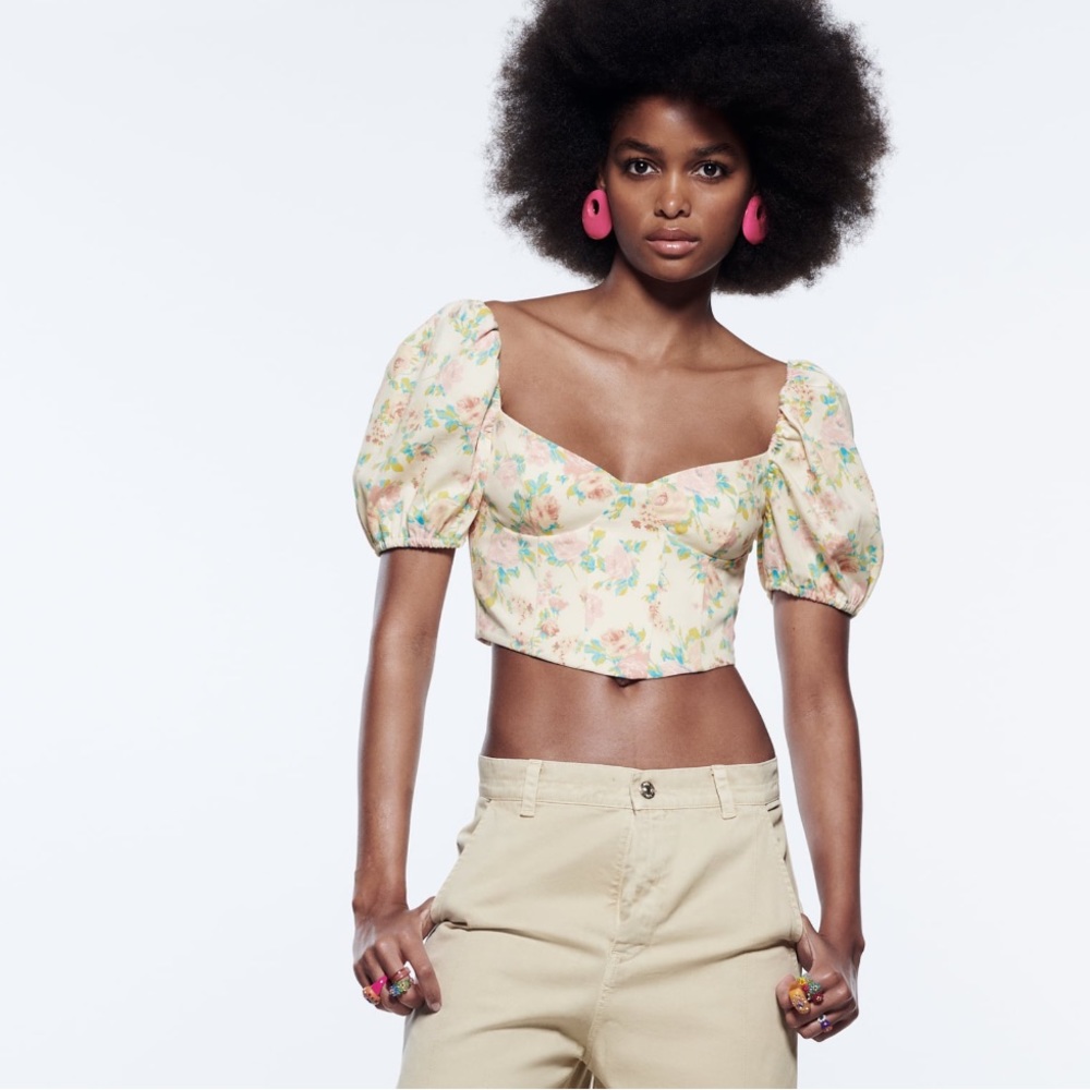 NWT Zara Floral Printed top
